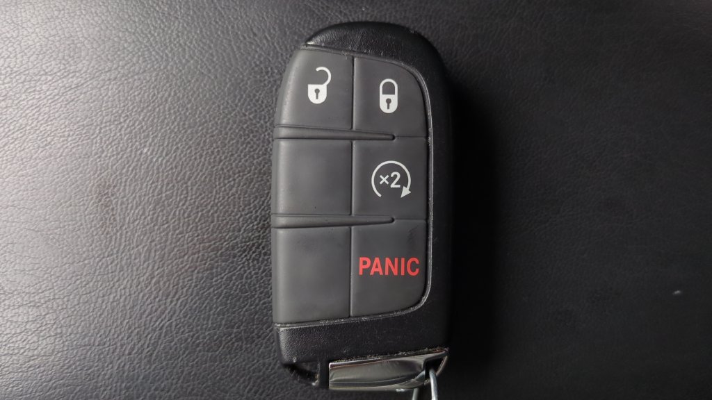 Used 2023 Jeep Compass Latitude AWD/4WD image 23
