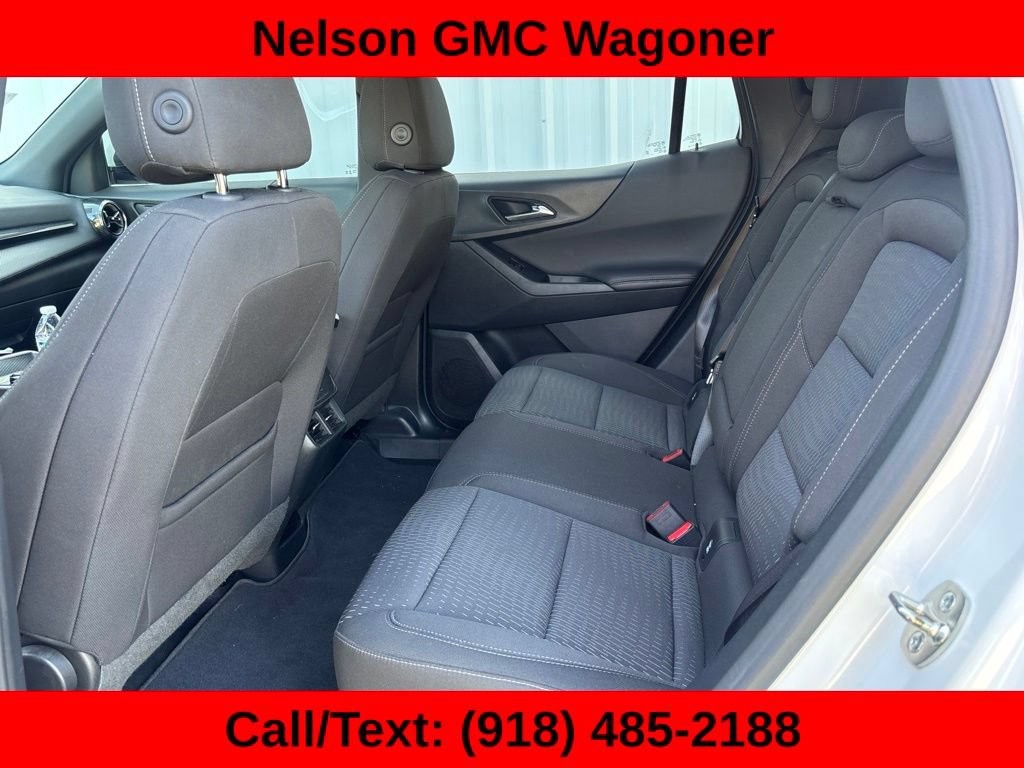 Used 2026 Chevrolet Equinox LT FWD image 9