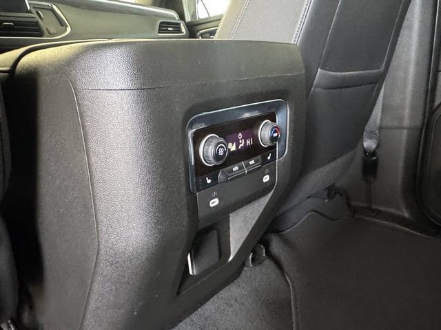 Used 2023 Chevrolet Tahoe Z71 w/ Luxury Package AWD/4WD image 29