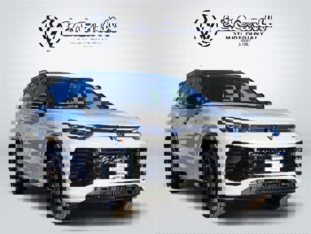 New 2026 Volkswagen Tiguan SE R-Line image 3