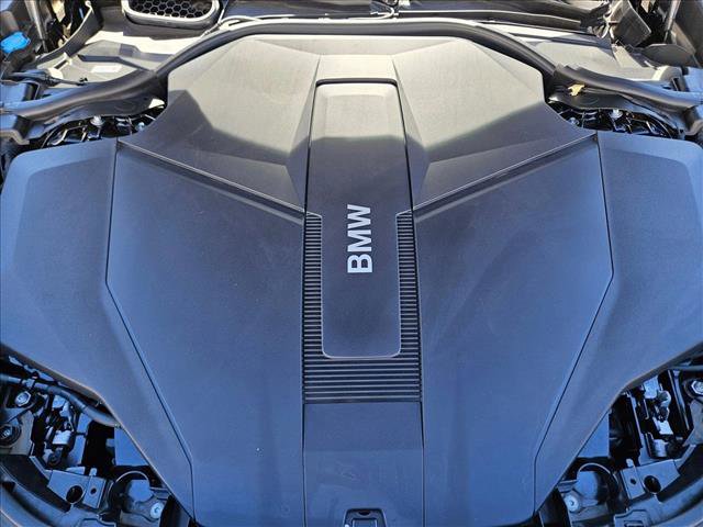 New 2025 BMW i7 eDrive50 w/ M Sport Package image 16