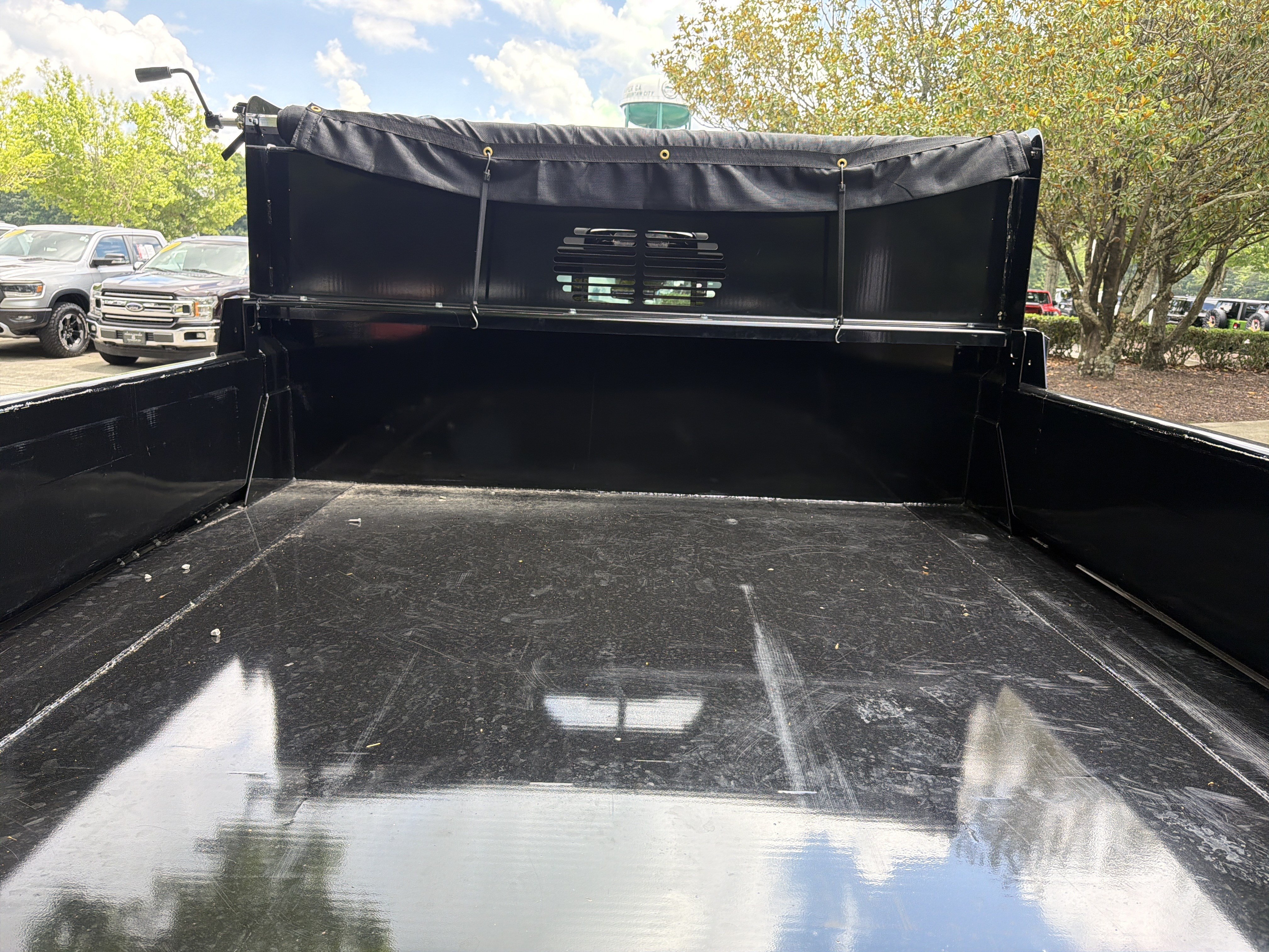 New 2026 RAM 5500 Tradesman AWD/4WD image 17