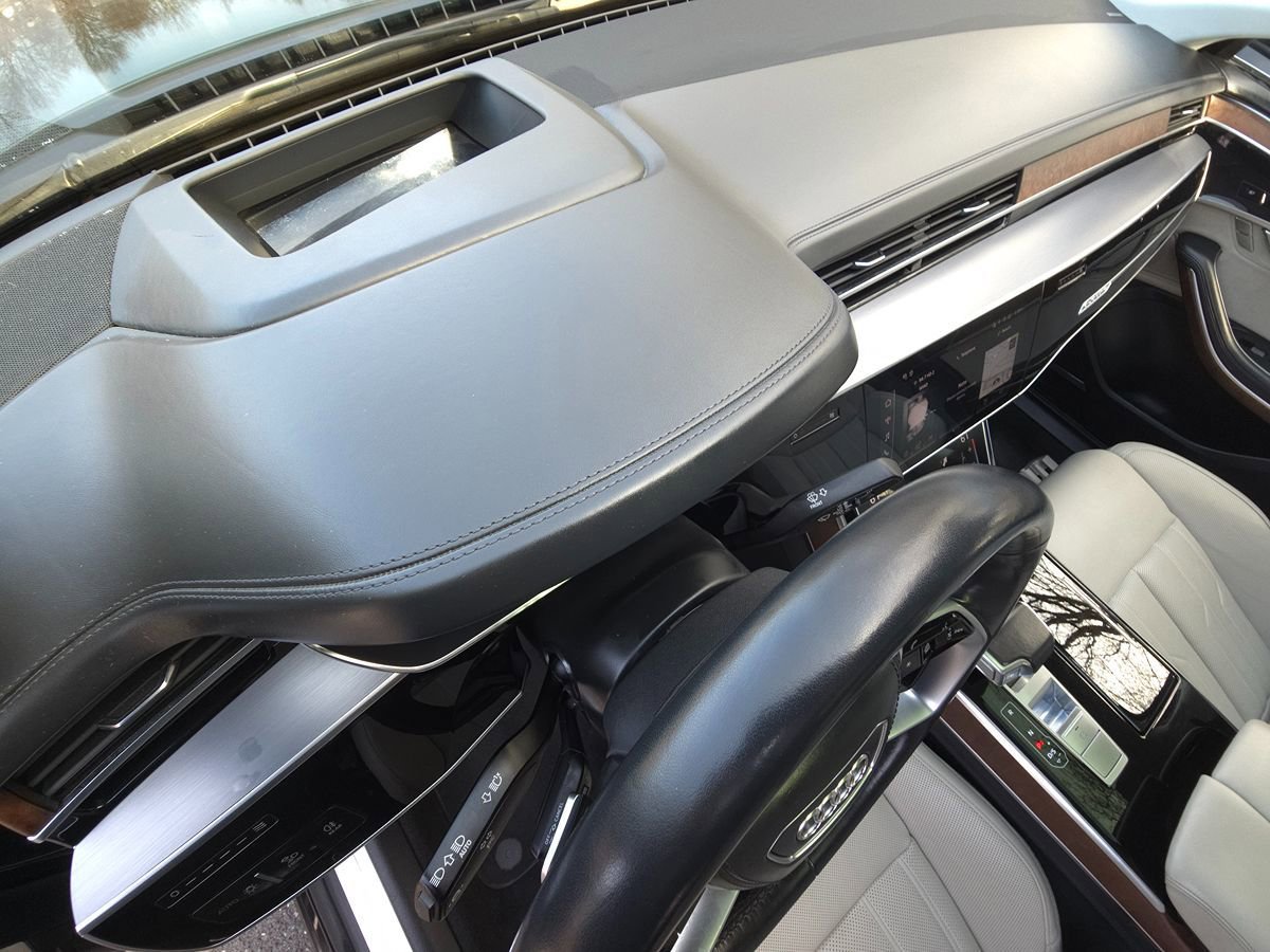 Used 2023 Audi A8 L 3.0T w/ Luxury Package AWD/4WD image 11
