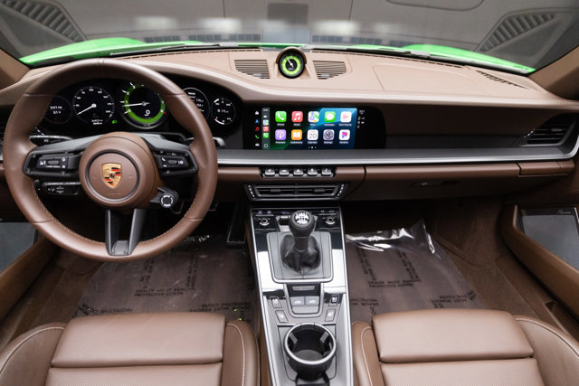 Used 2024 Porsche 911 Targa 4S image 3