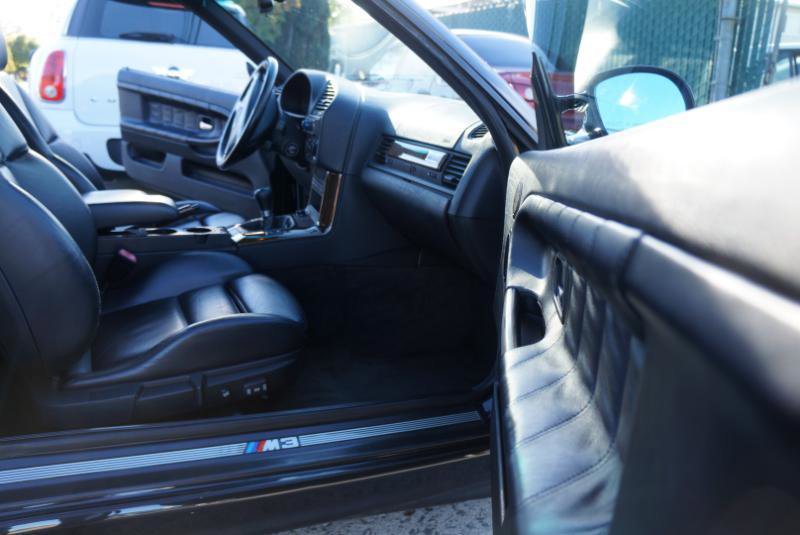 Used 1995 BMW M3 Coupe image 53