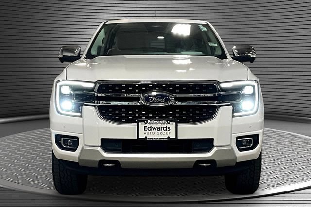 Used 2024 Ford Ranger Lariat w/ Trailer Tow Package AWD/4WD image 2