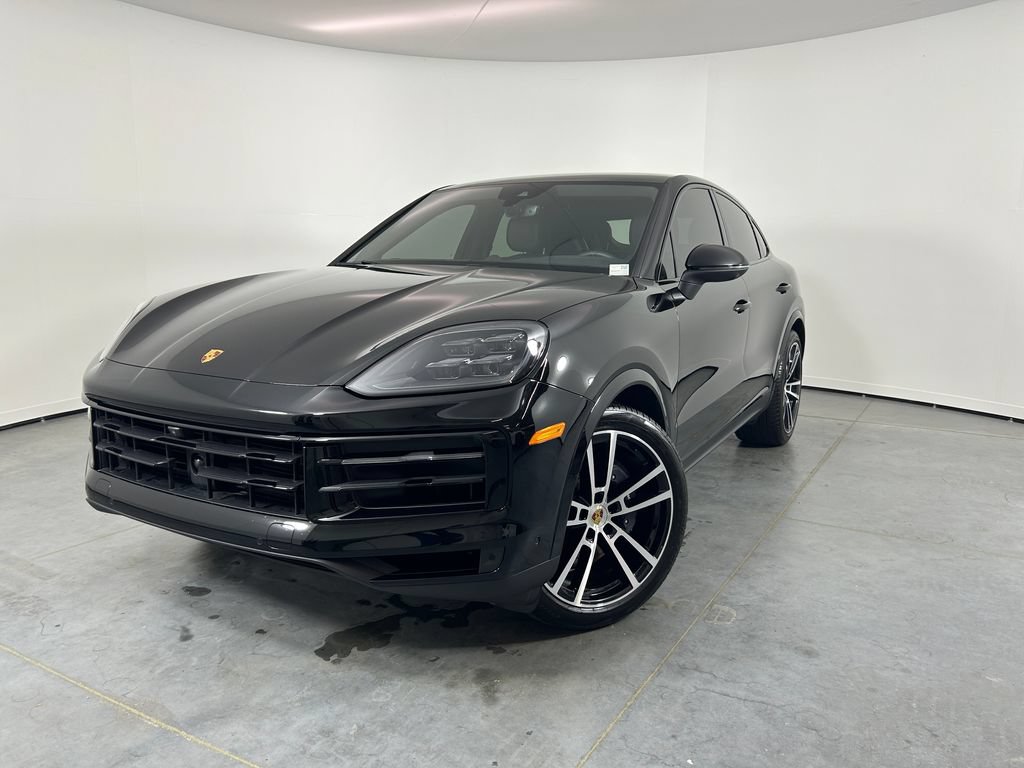 Used 2024 Porsche Cayenne Coupe AWD/4WD image 1
