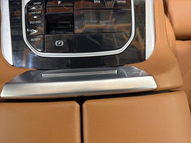 Certified 2024 BMW X6 xDrive40i w/ Parking Assistance Package image 40