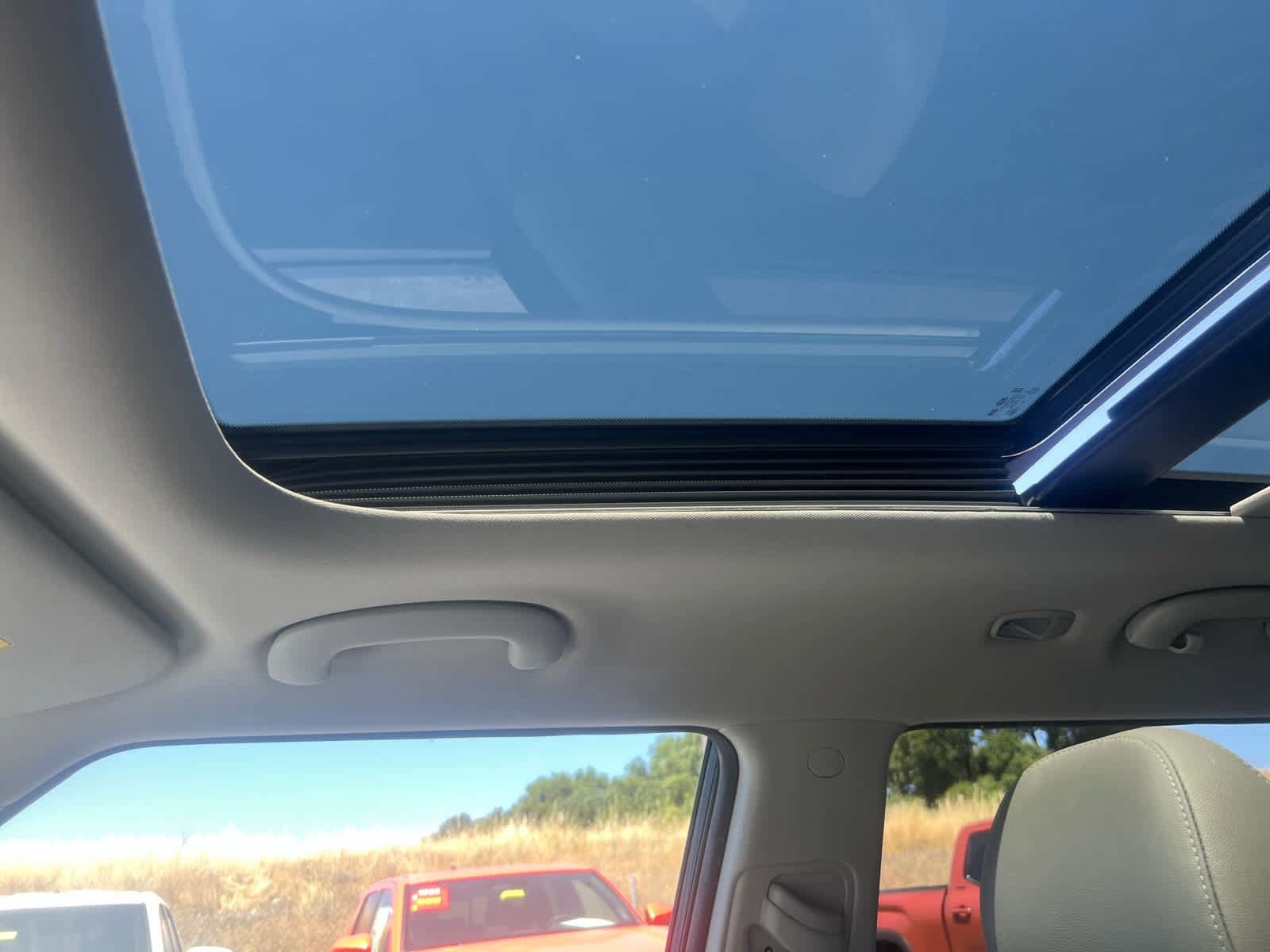 Used 2019 Kia Soul EV + image 23