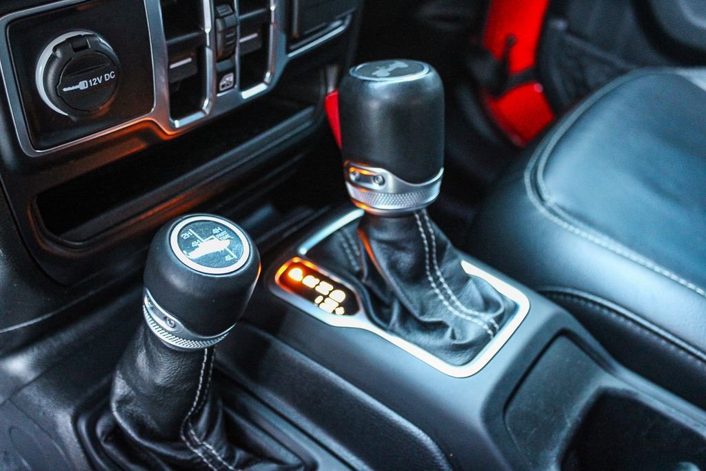 Used 2021 Jeep Wrangler Unlimited Sahara image 20