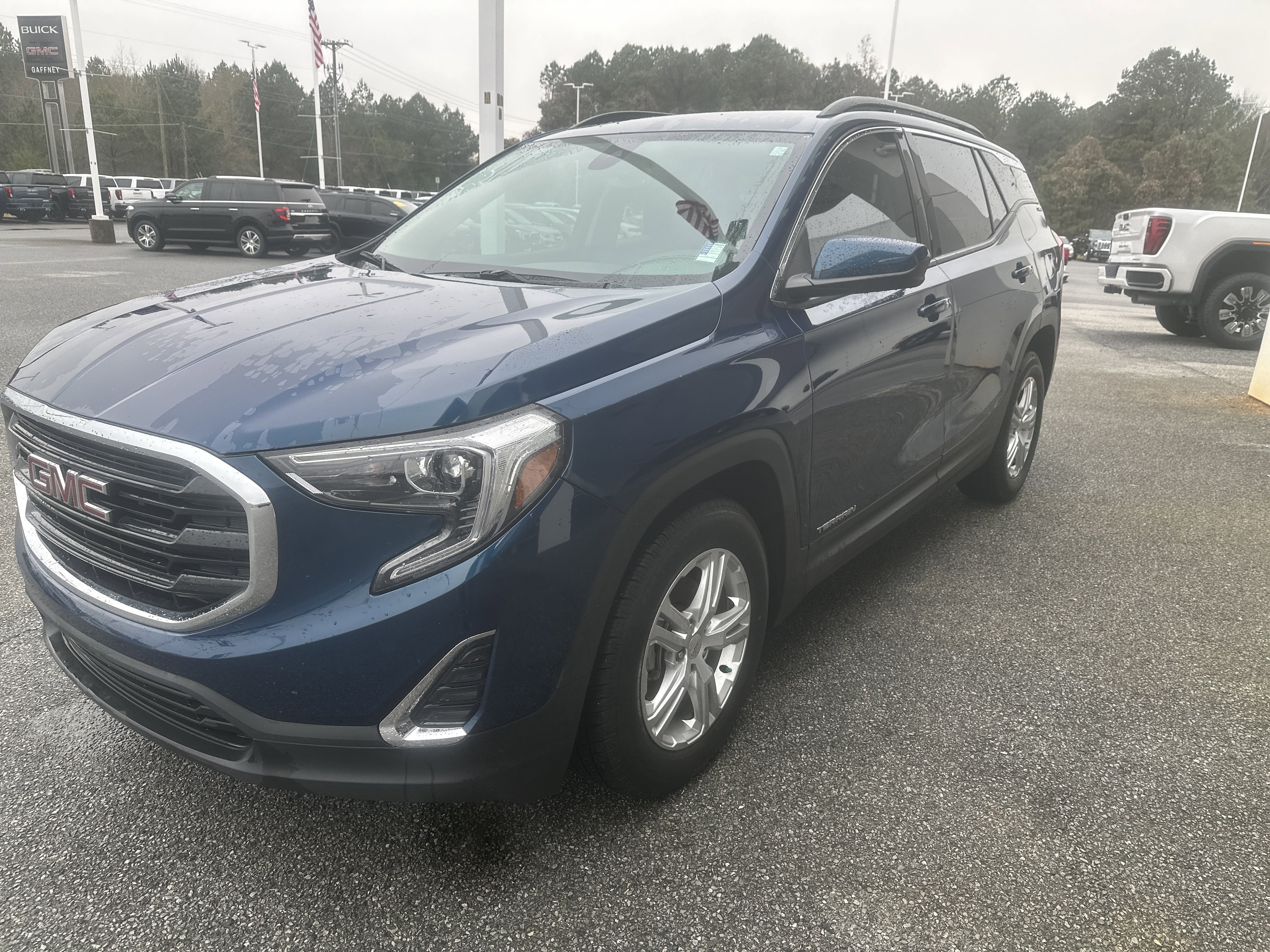 Used 2020 GMC Terrain SLE w/ Driver Convenience Package