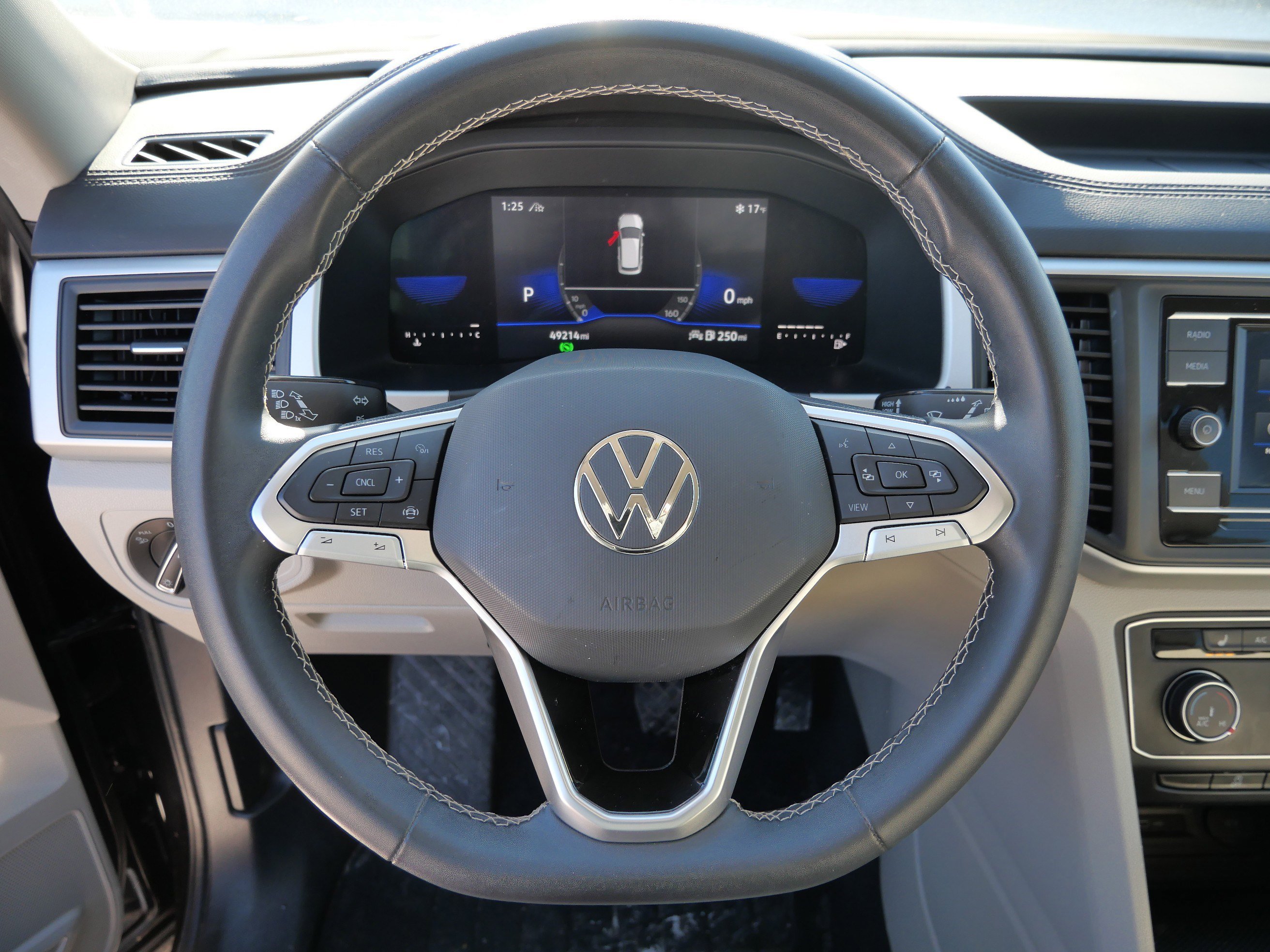 Used 2022 Volkswagen Atlas SE image 26