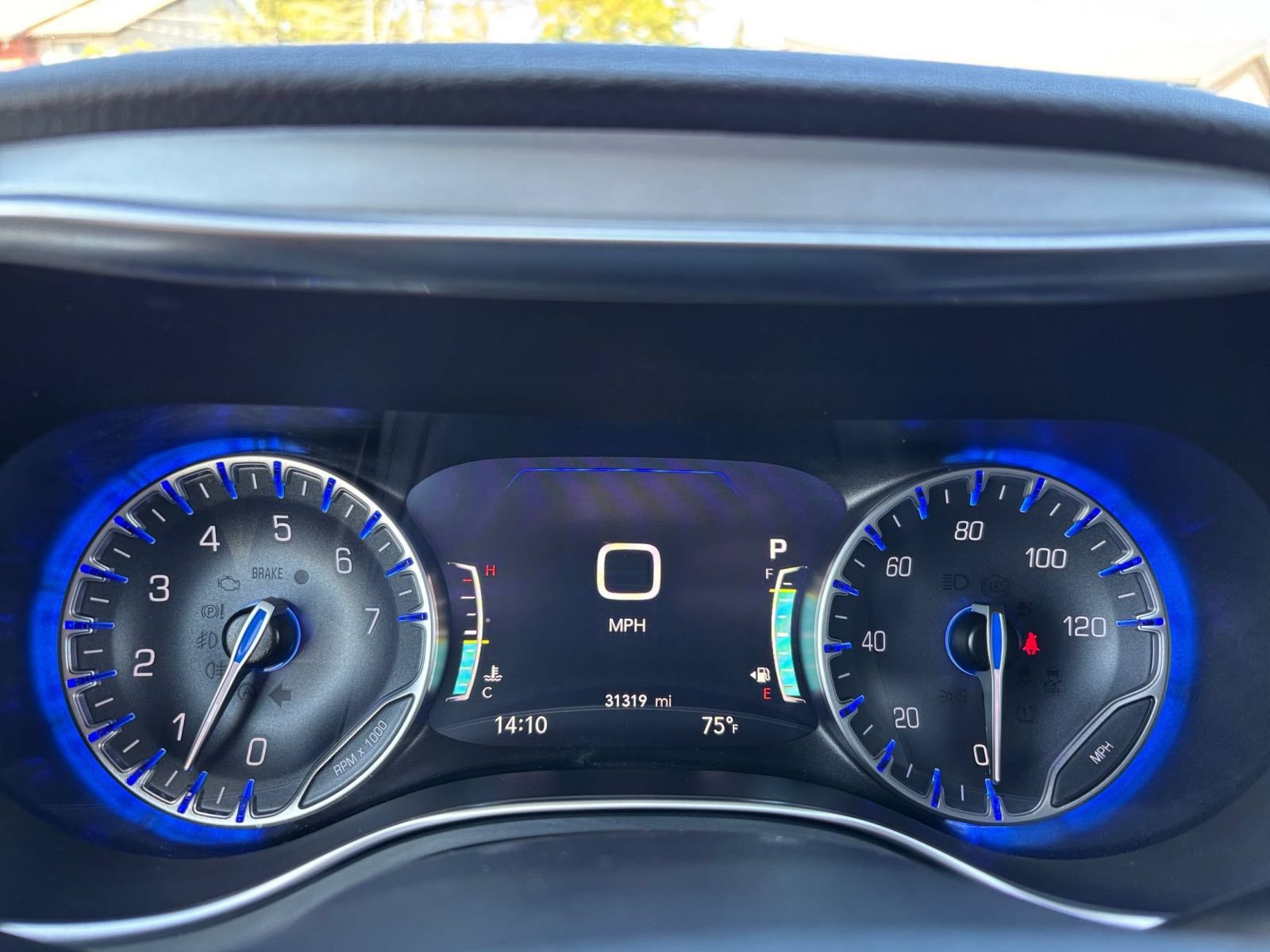 Used 2025 Chrysler Pacifica Limited FWD image 43