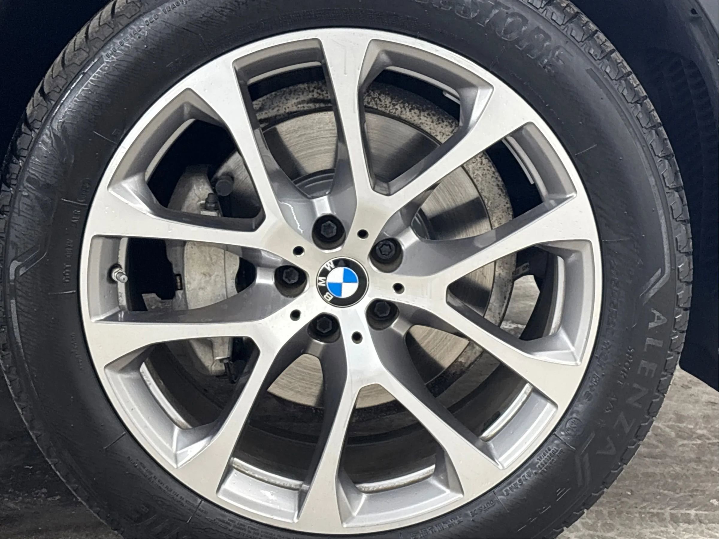 Used 2019 BMW X5 xDrive40i w/ Convenience Package image 30