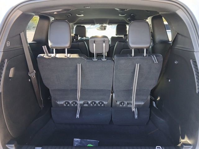 New 2026 Chrysler Pacifica Select image 9