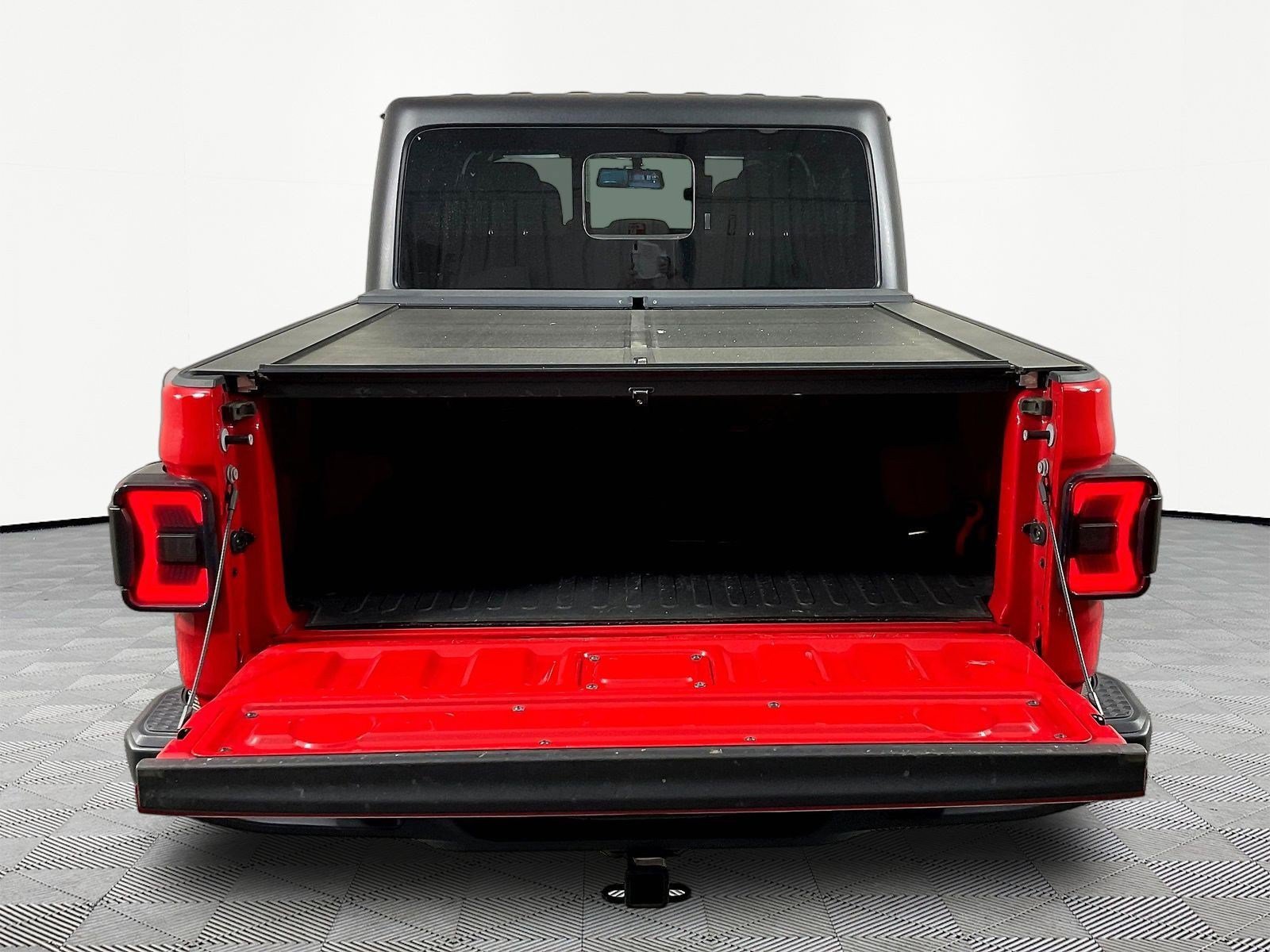 Used 2023 Jeep Gladiator Mojave w/ Cold Weather Group AWD/4WD image 7
