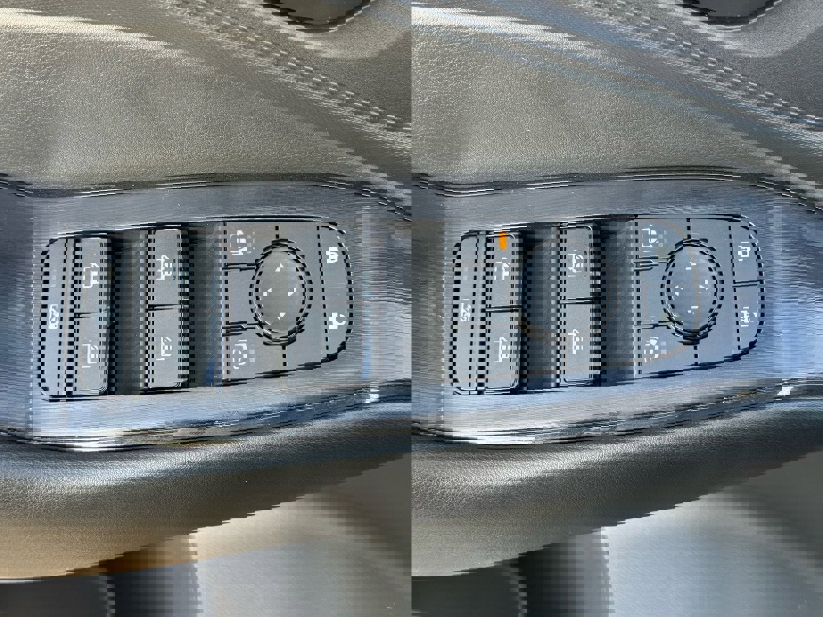 Used 2025 Nissan Rogue S image 20