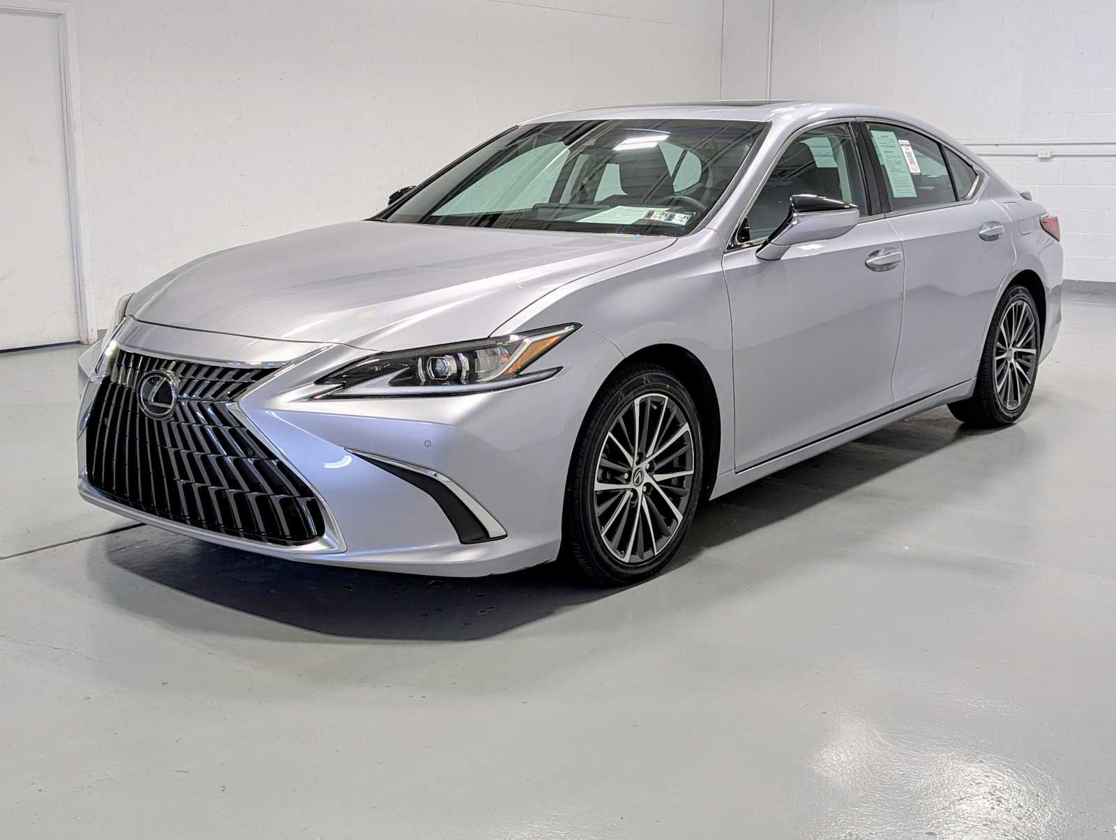 Used 2023 Lexus ES 350 w/ Premium Package