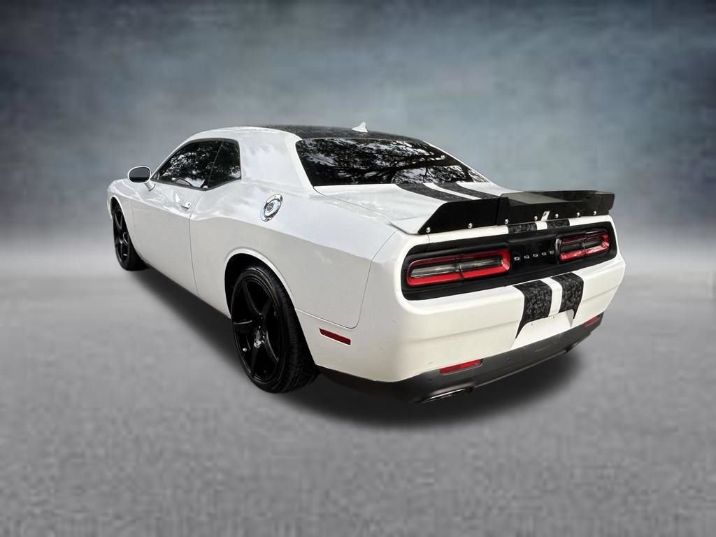 Used 2016 Dodge Challenger R/T Plus RWD image 7