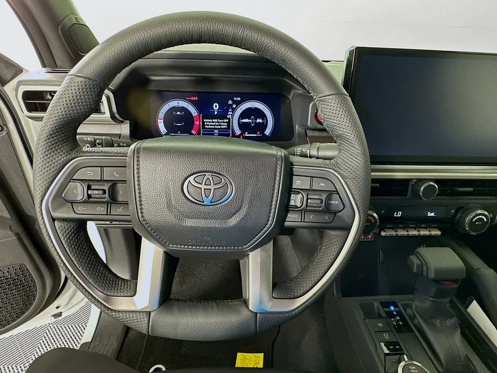 Certified 2025 Toyota Tacoma TRD Off-Road w/ TRD Off Road Upgrade Package AWD/4WD image 11