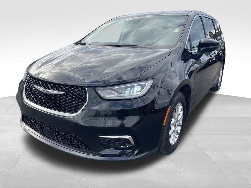 Used 2023 Chrysler Pacifica Touring-L FWD image 21