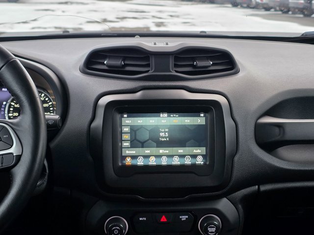 Used 2020 Jeep Renegade Trailhawk w/ Cold Weather Group image 20