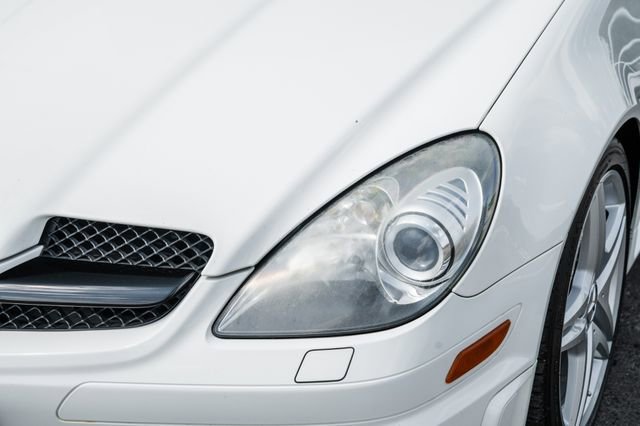 Used 2009 Mercedes-Benz SLK 55 AMG image 34
