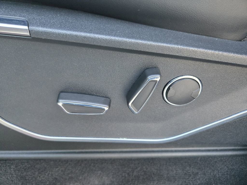 Used 2023 Ford F150 Raptor w/ Raptor 37 Performance Package image 27