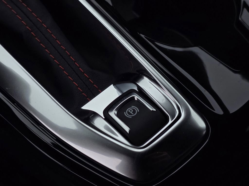 New 2026 Chevrolet Trax RS w/ Sunroof Package FWD image 20