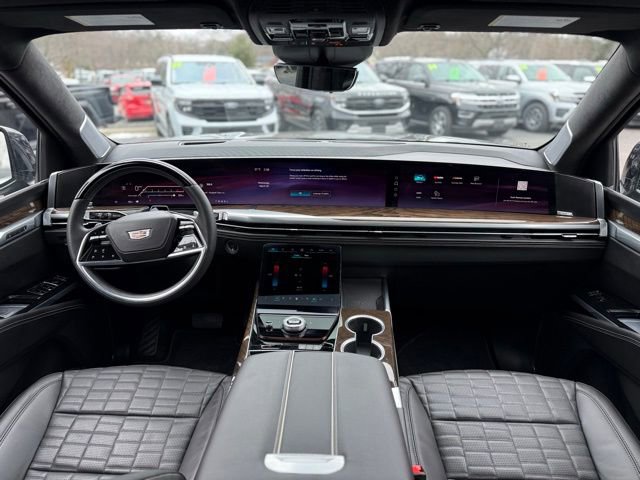 Used 2026 Cadillac Escalade Platinum Sport video 2