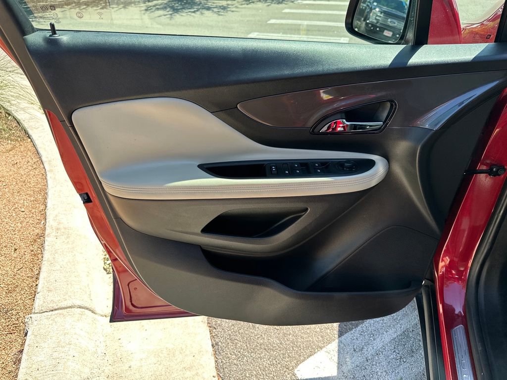 Used 2019 Buick Encore Preferred FWD image 16