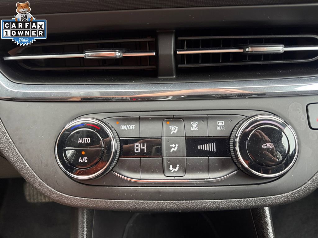 Used 2025 Buick Envista Preferred FWD image 29