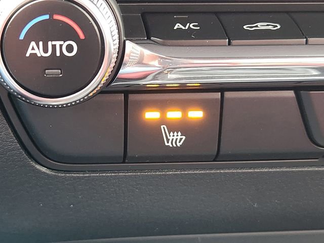 New 2026 MAZDA MAZDA3 Carbon image 21