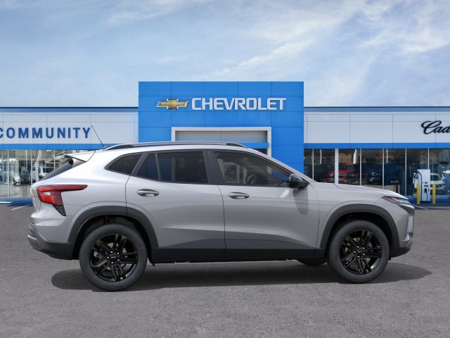 New 2026 Chevrolet Trax ACTIV w/ Sunroof Package FWD image 7