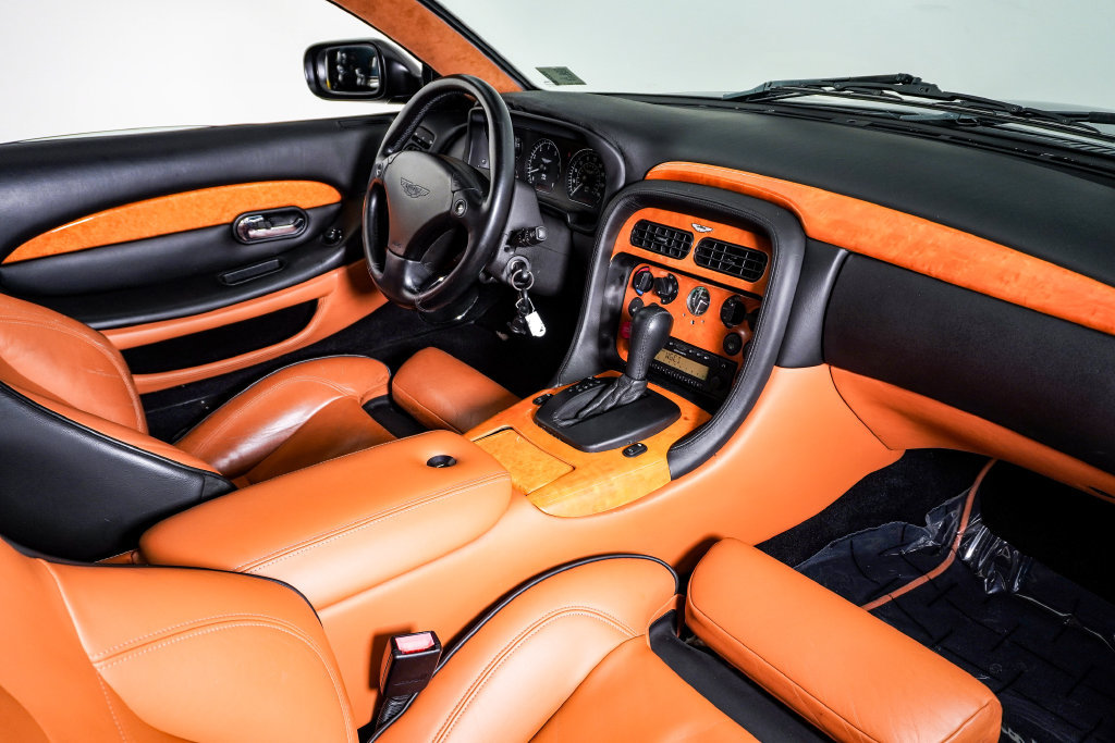Used 2002 Aston Martin DB7 Vantage RWD image 17