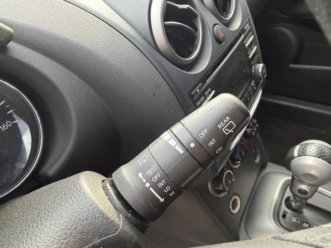 Used 2012 Nissan Rogue SV AWD/4WD image 22