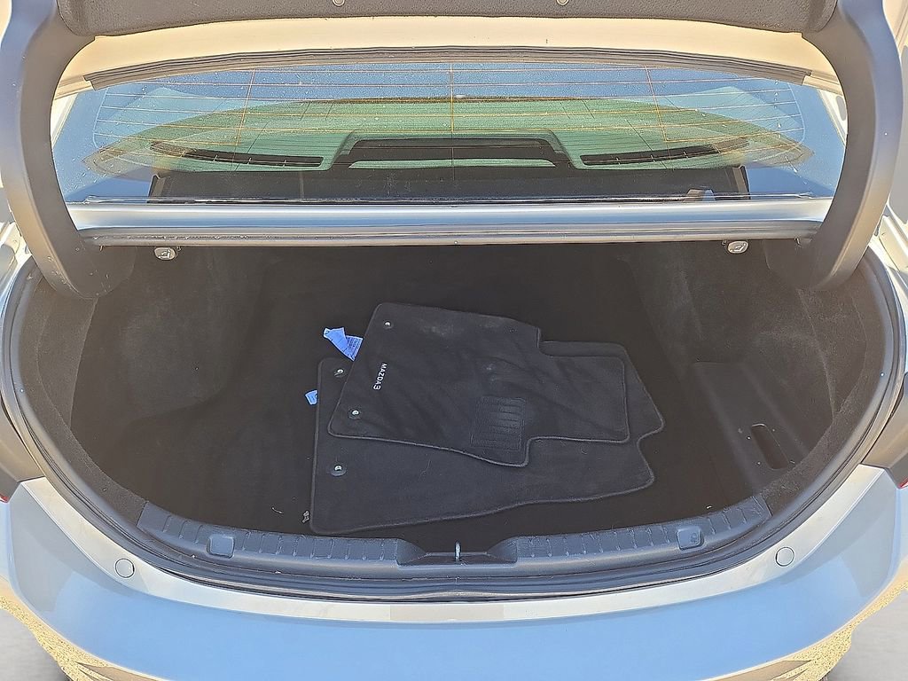 Used 2024 MAZDA MAZDA3 s image 12