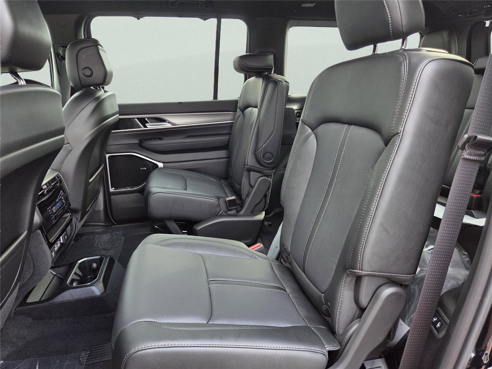 New 2026 Jeep Grand Wagoneer Limited image 27