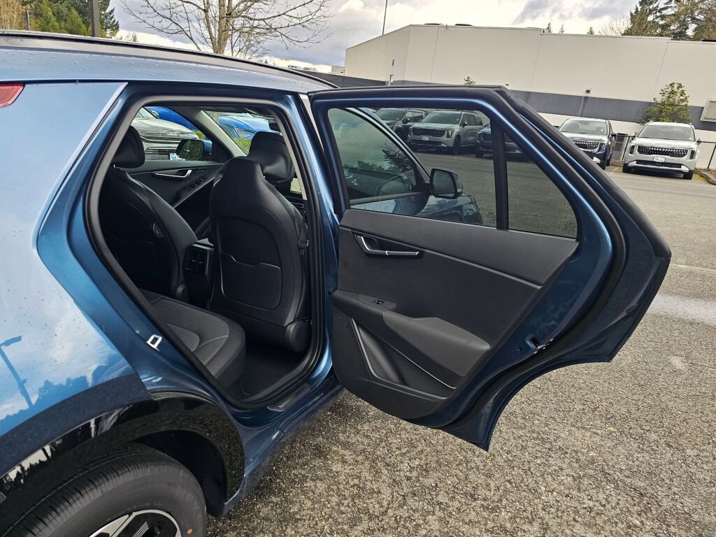 New 2026 Kia Niro SX image 26