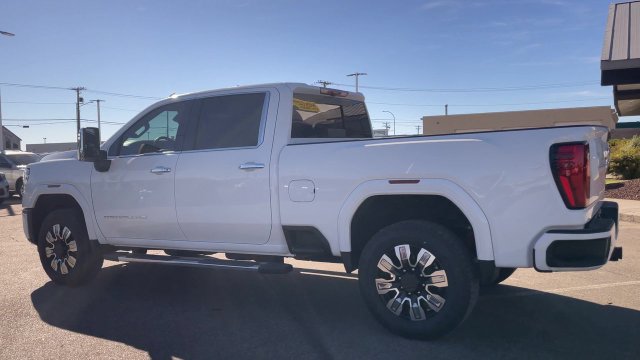 Used 2026 GMC Sierra 3500 Denali w/ Denali Reserve Package AWD/4WD image 8