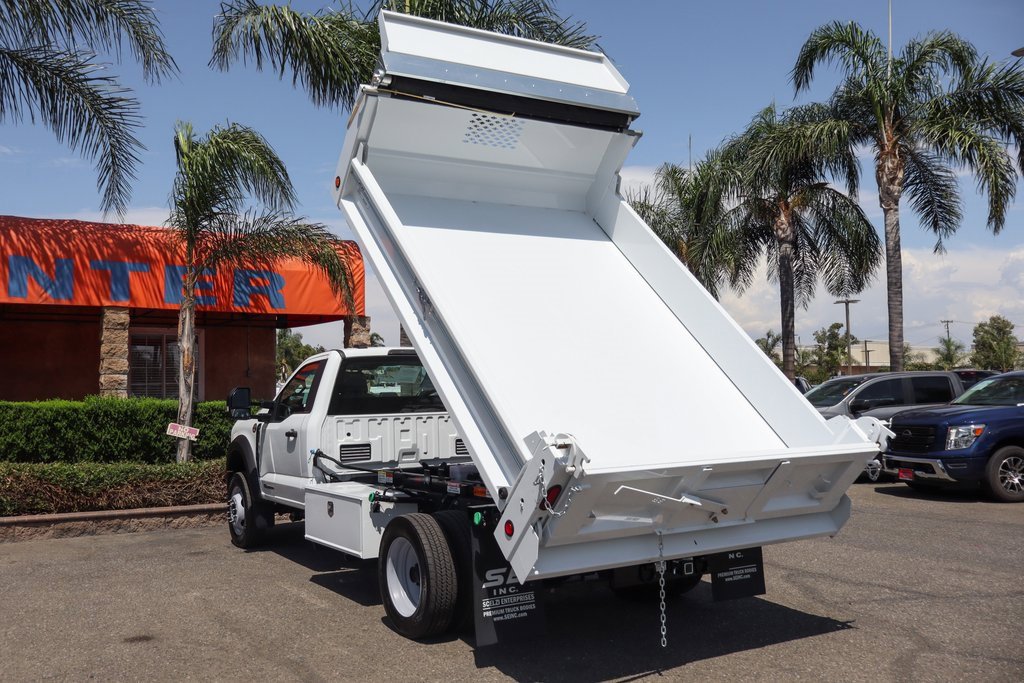 Used 2024 Ford F450 XL w/ XL Chrome Package image 8