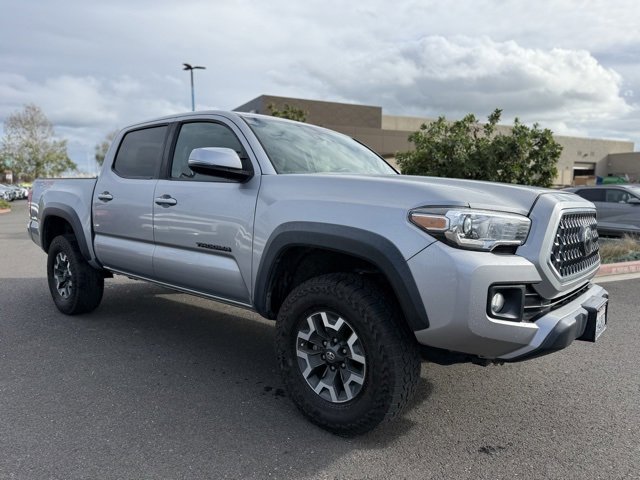 Used 2019 Toyota Tacoma TRD Off-Road image 11