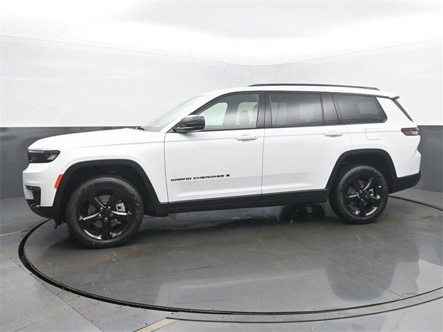 New 2025 Jeep Grand Cherokee L Limited image 2