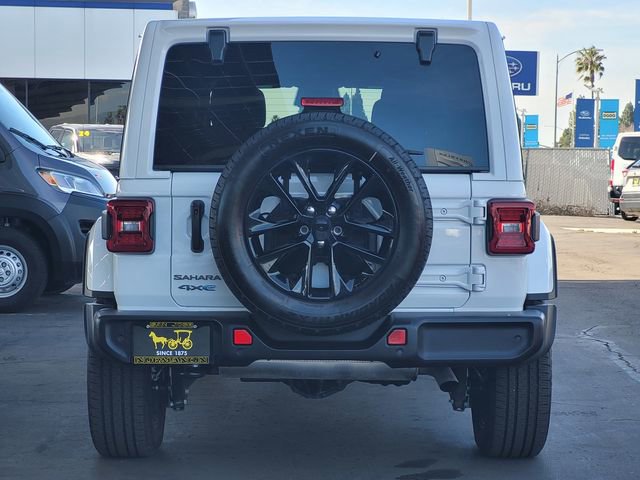 Certified 2025 Jeep Wrangler Unlimited Sahara w/ Safety Group image 5