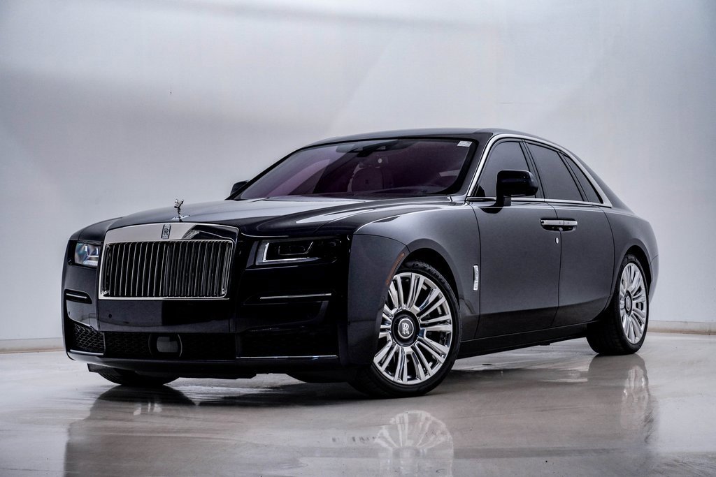 Used 2021 Rolls-Royce Ghost image 1