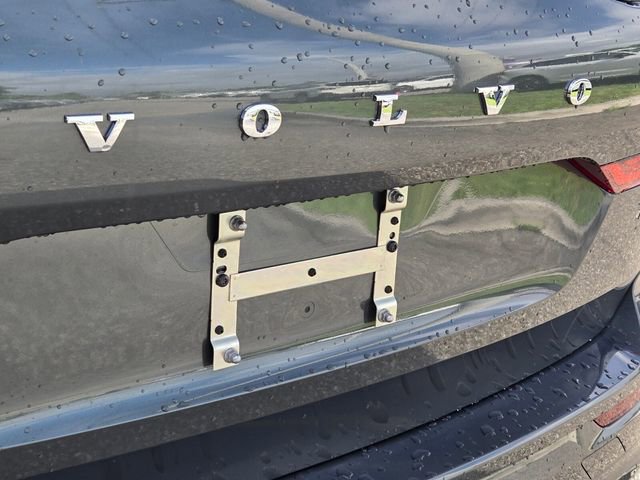 New 2026 Volvo XC60 T8 Plus w/ Climate Package image 10