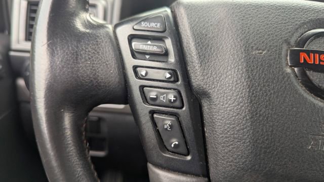 Used 2022 Nissan Titan PRO-4X w/ Pro-4x Convenience Package image 24