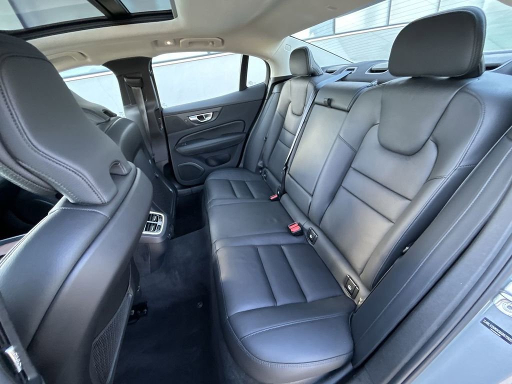 Certified 2025 Volvo S60 B5 Ultra AWD/4WD image 23