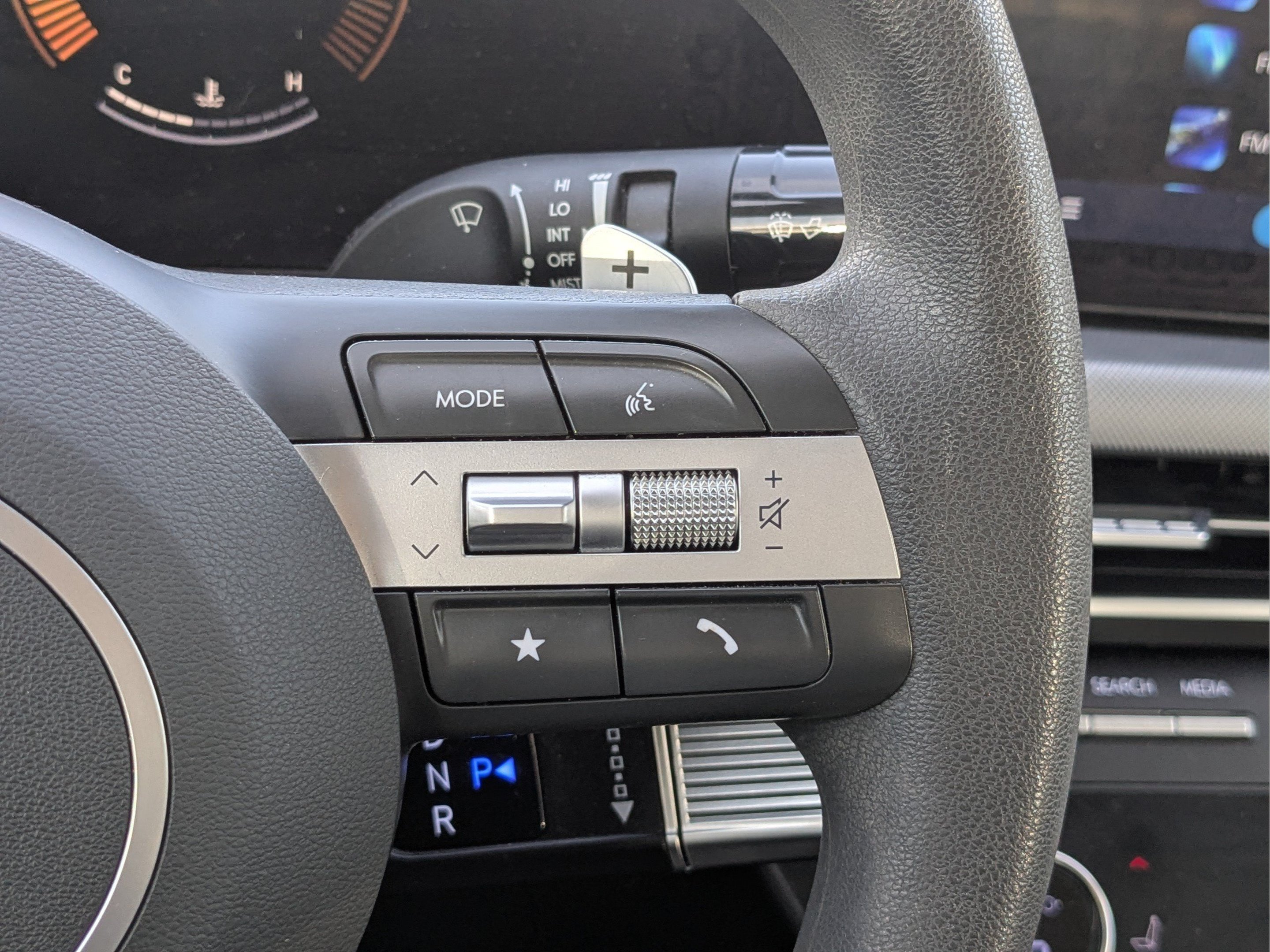 Certified 2024 Hyundai Sonata SEL FWD image 28