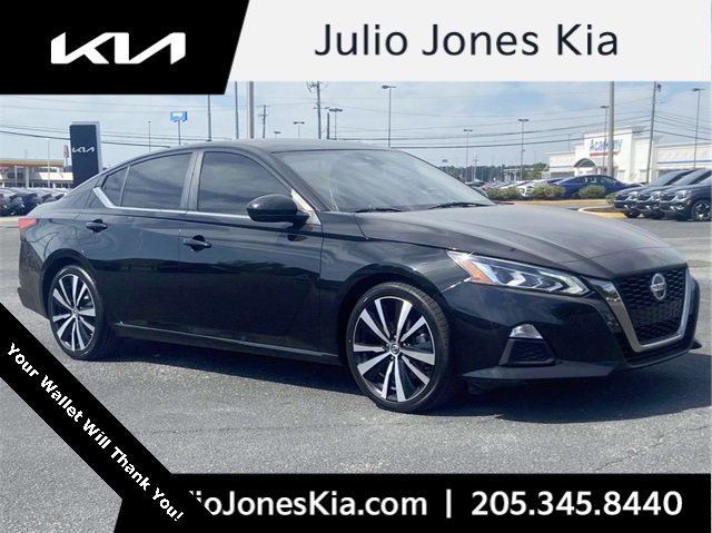 Used 2022 Nissan Altima 2.5 SR